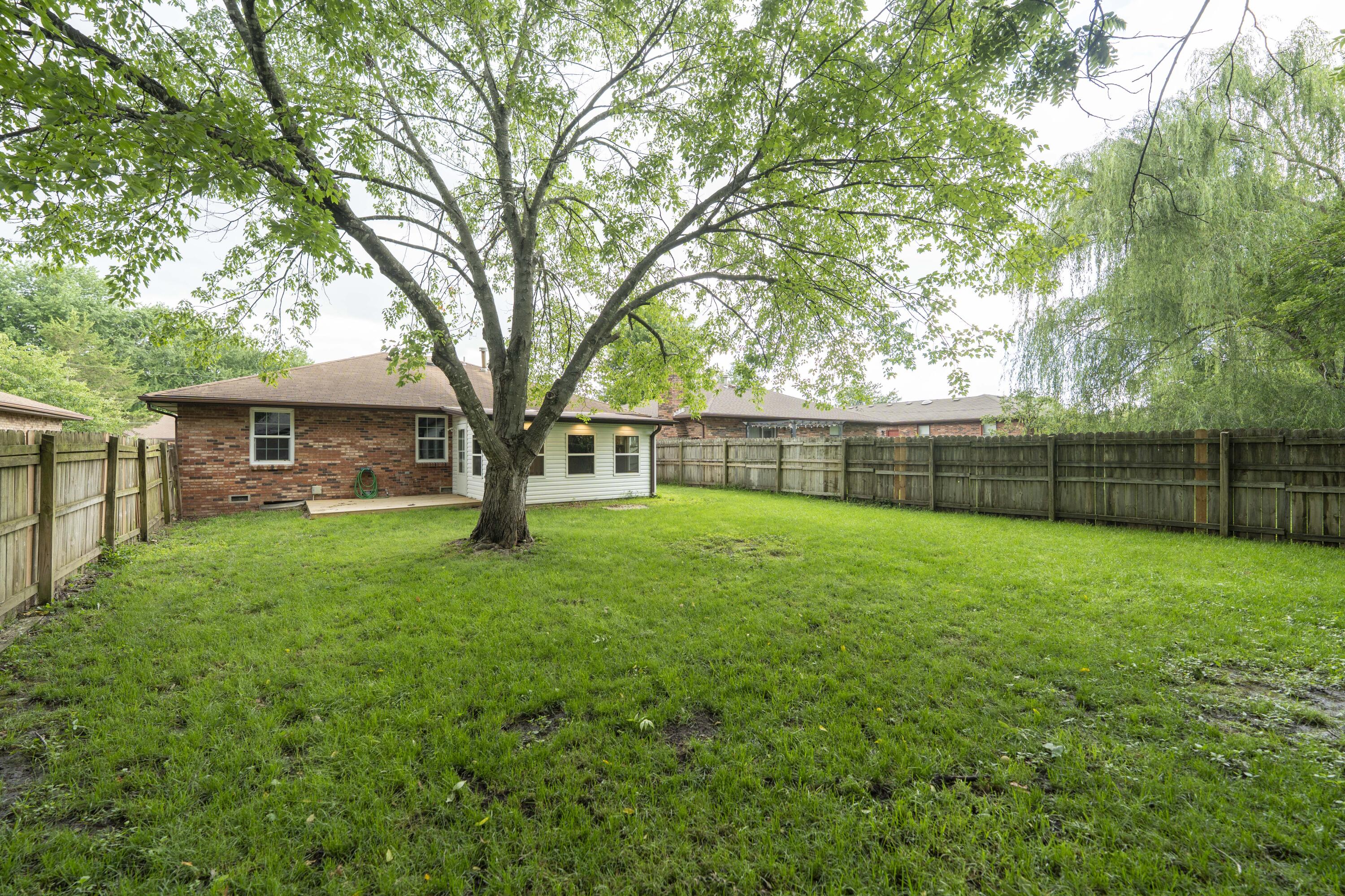 210 North Cedarbrook Avenue Property Photo 31