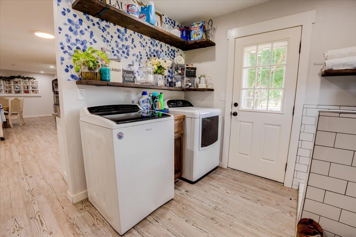 11284 Norway Road Property Photo 12