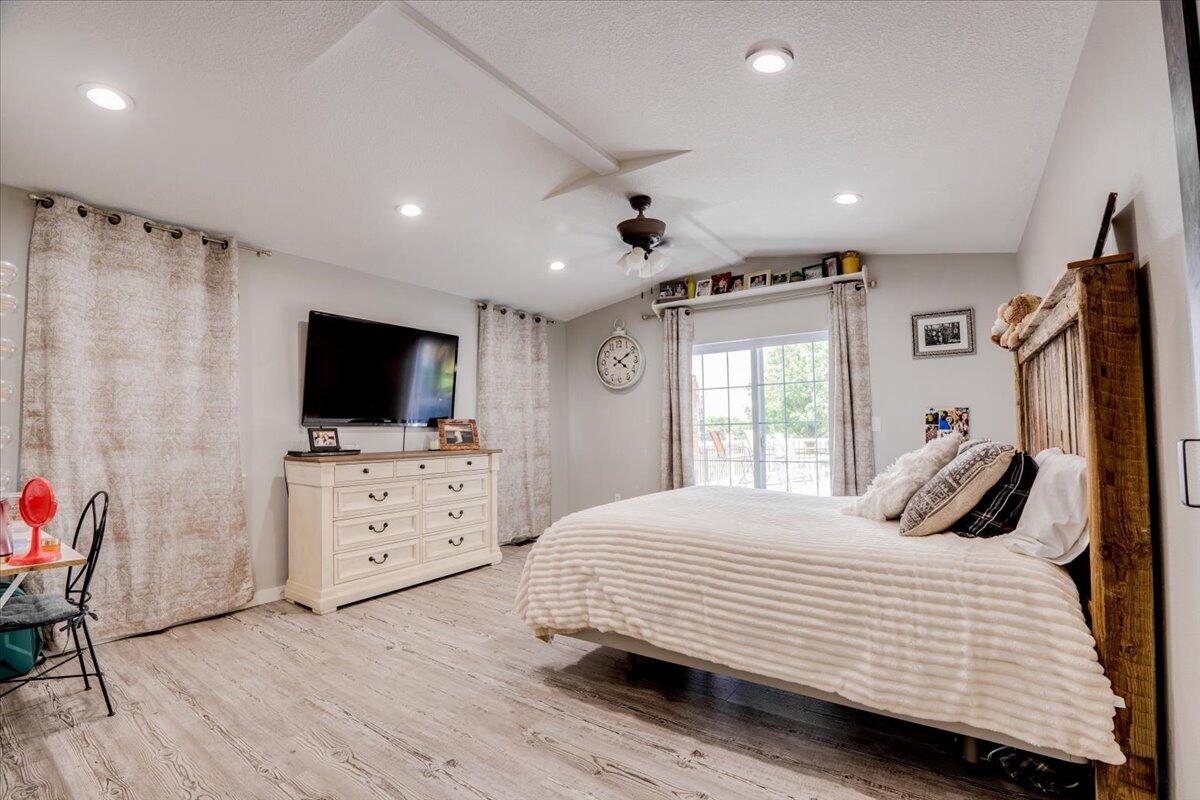 11284 Norway Road Property Photo 22
