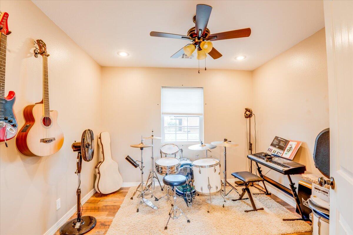 11284 Norway Road Property Photo 35