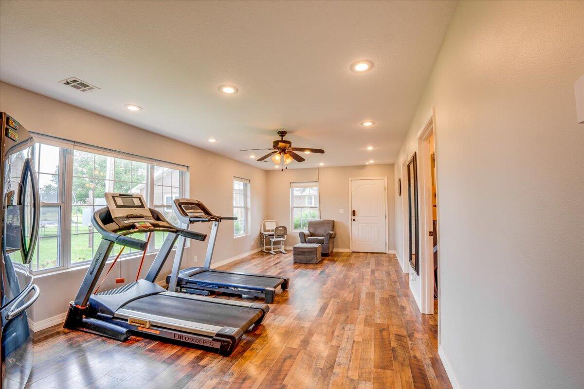 11284 Norway Road Property Photo 36