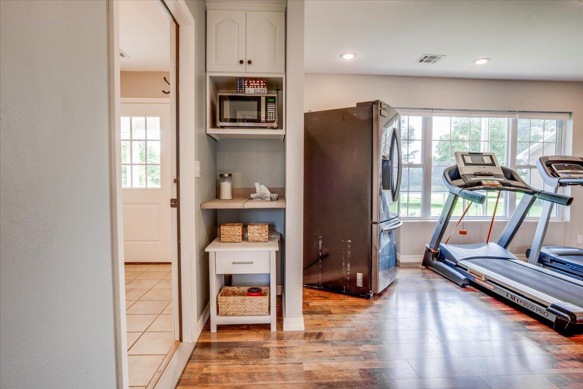 11284 Norway Road Property Photo 37