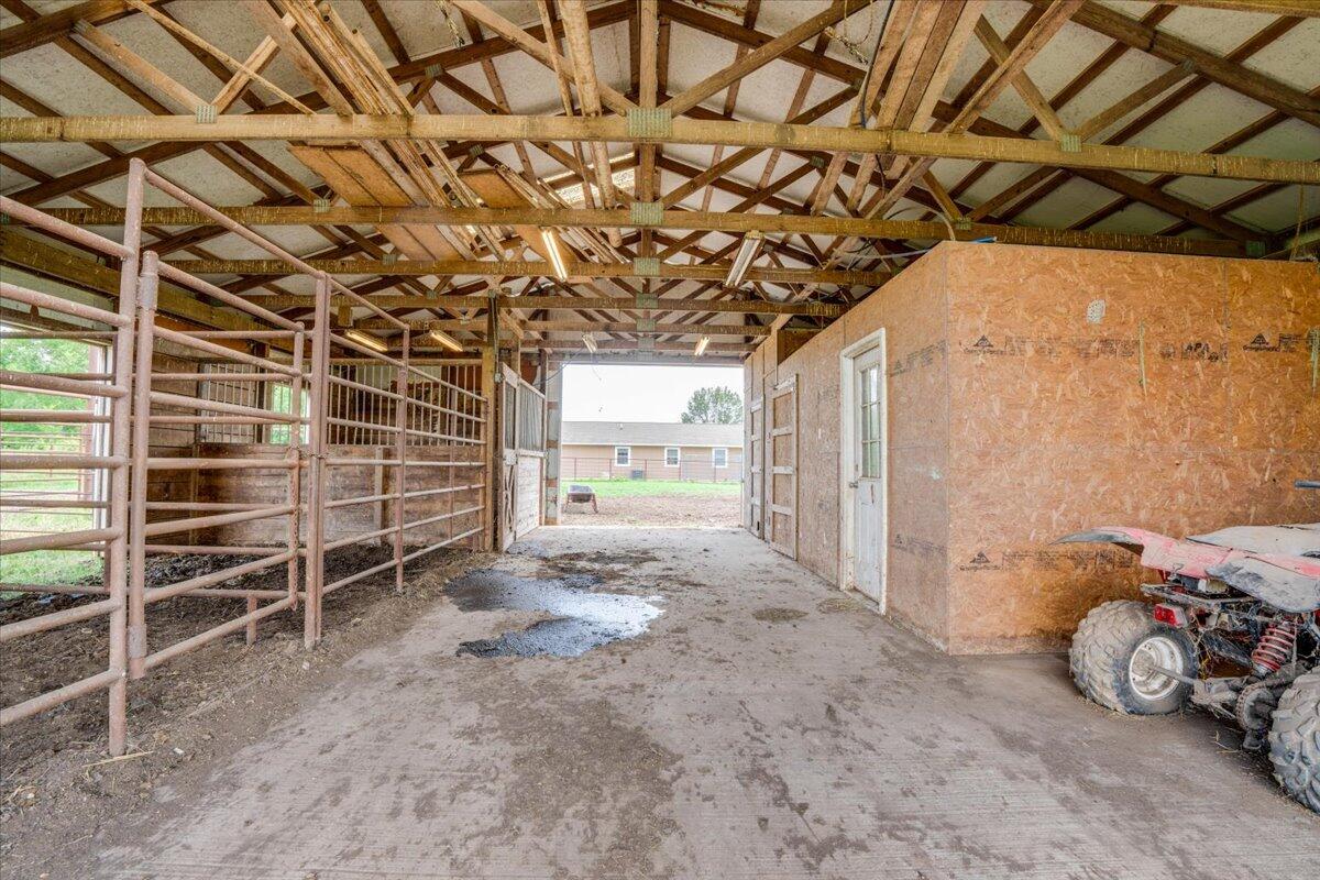 11284 Norway Road Property Photo 52