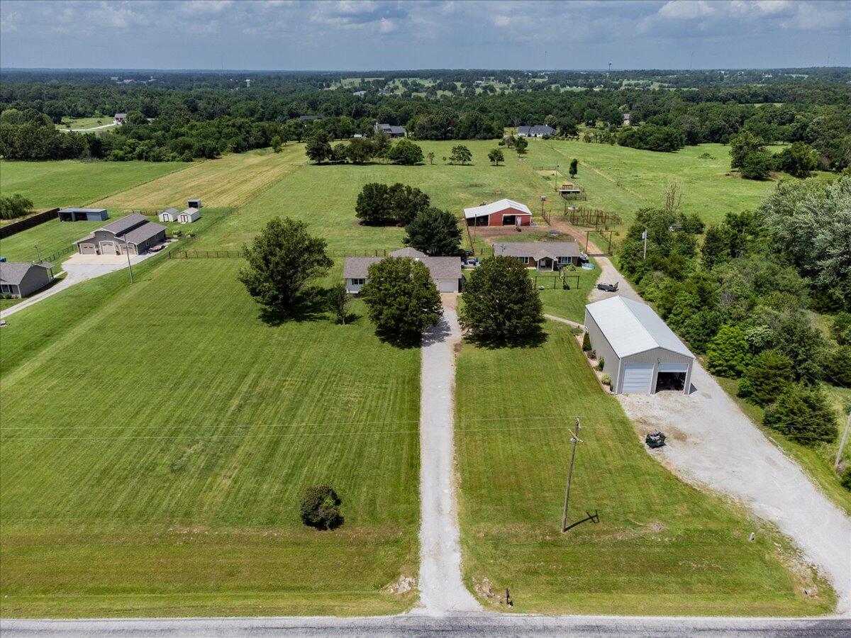 11284 Norway Road Property Photo 59