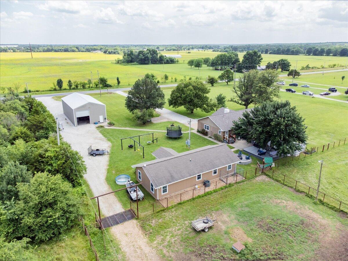 11284 Norway Road Property Photo 66