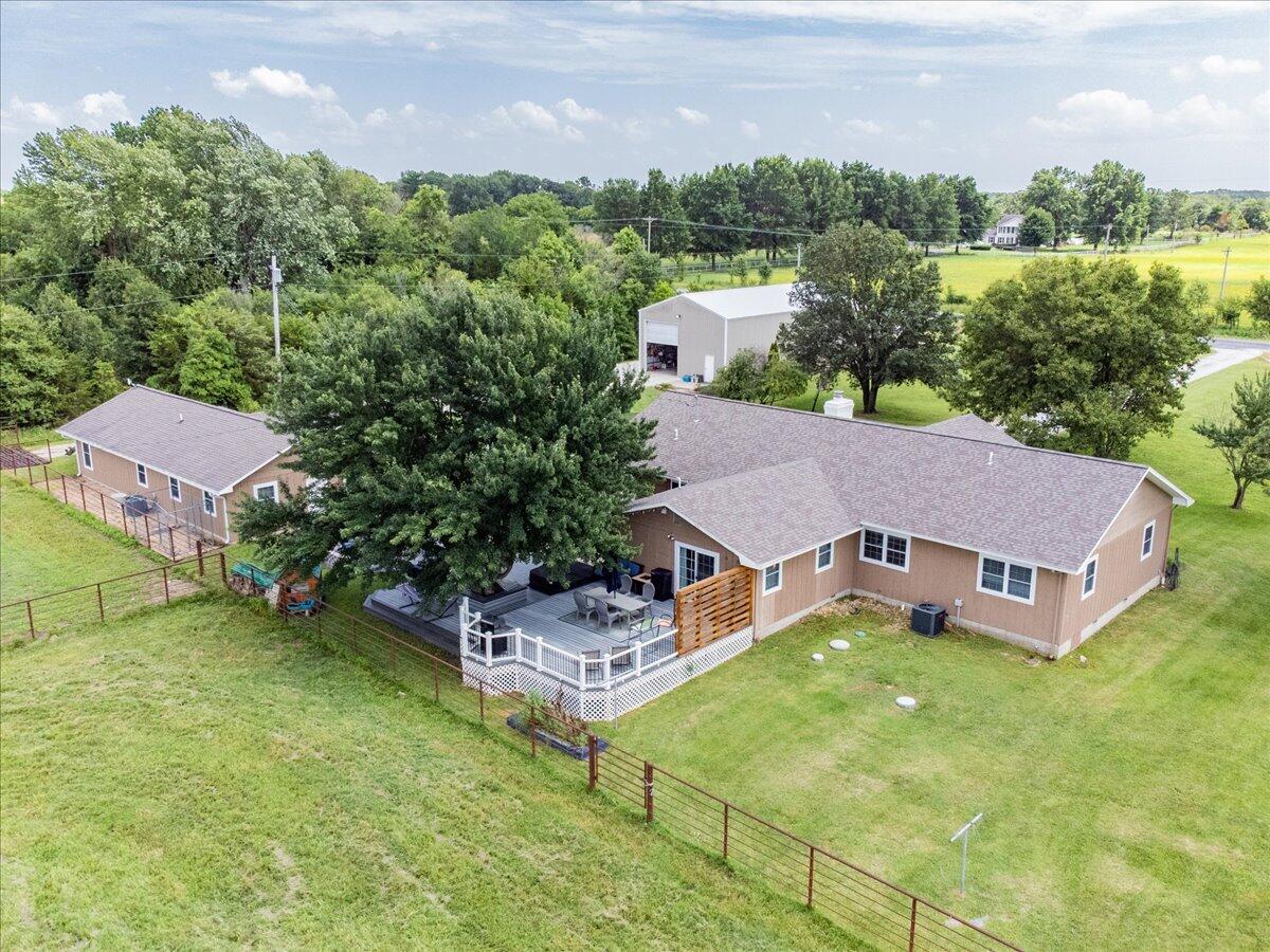 11284 Norway Road Property Photo 67