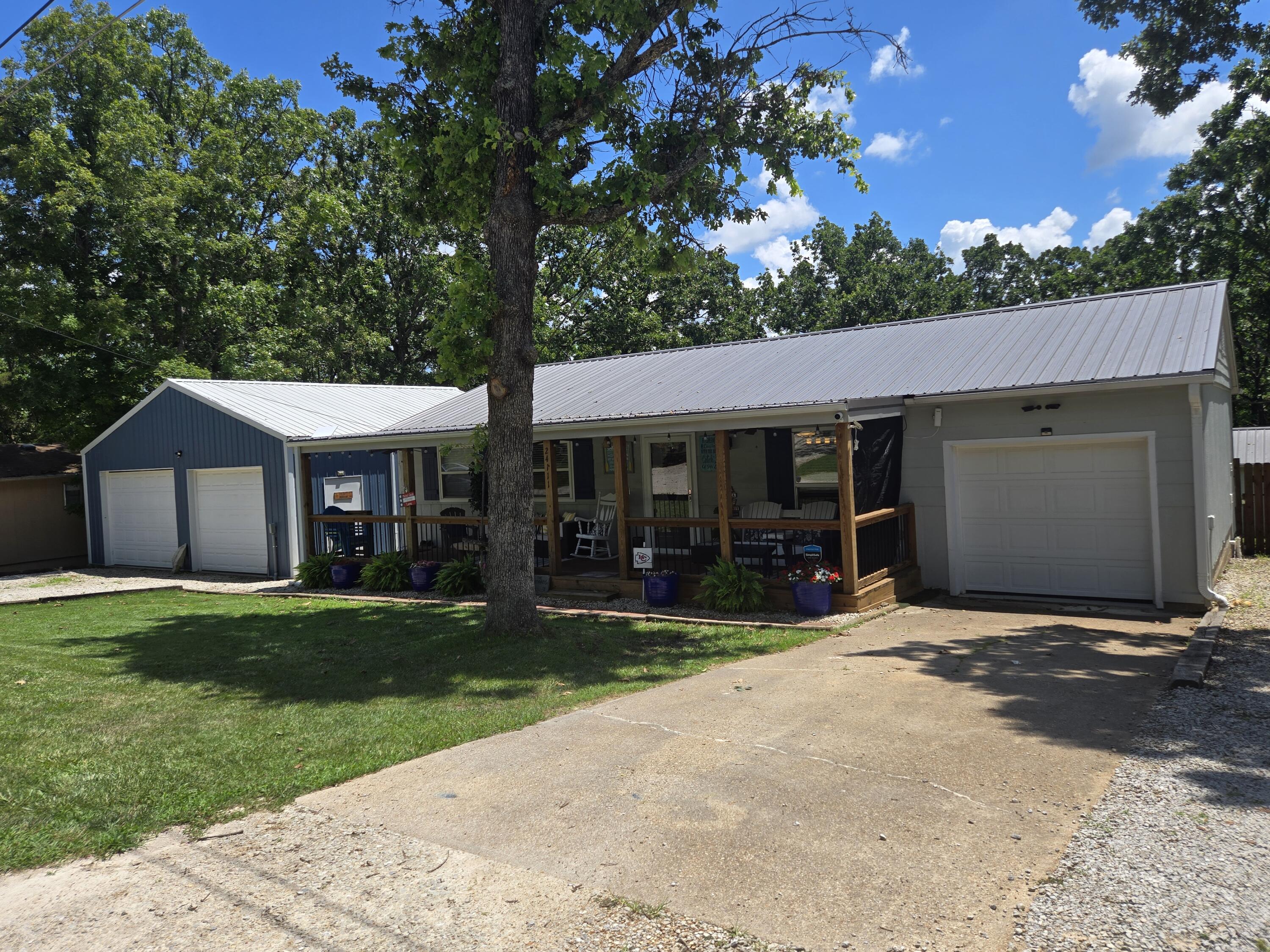 24111 Graybridge East