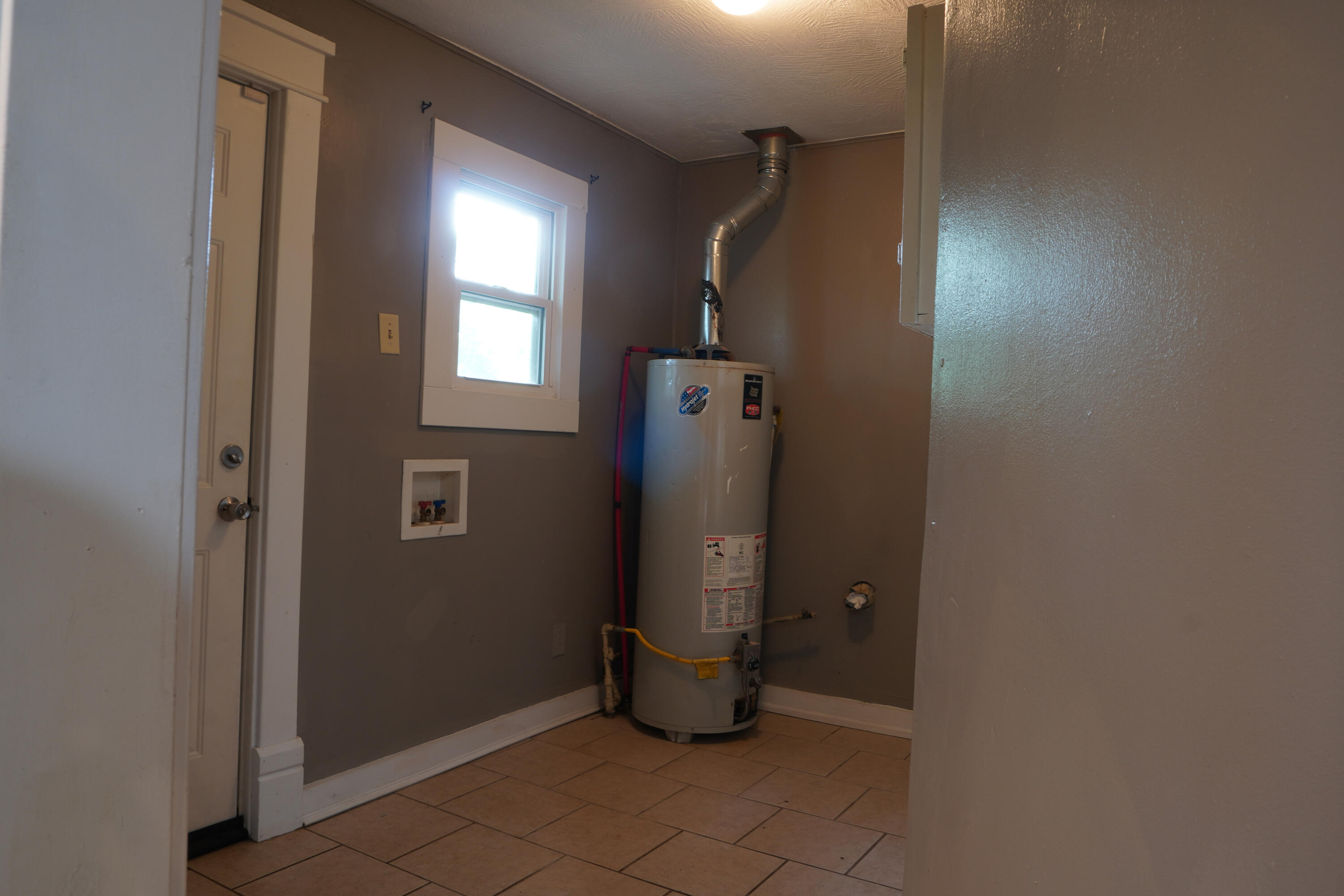 1019 North Clifton Avenue Property Photo 14