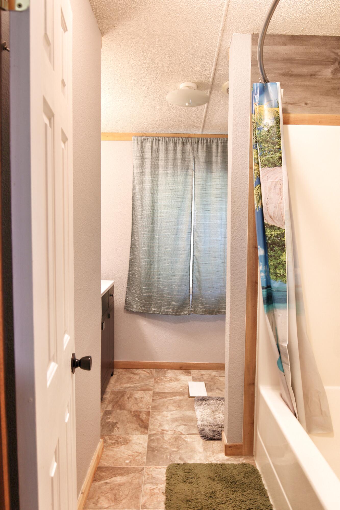 5421 South 192nd Road Property Photo 11