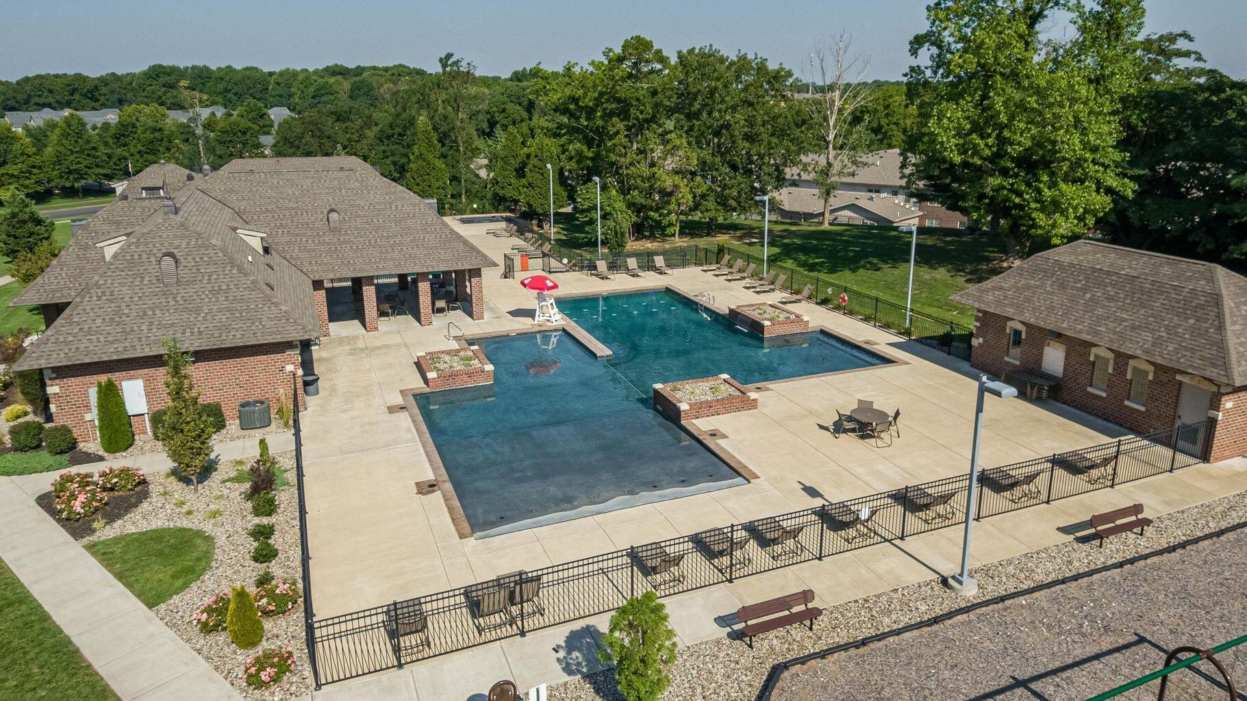 858 East Edenmore Circle Property Photo 42