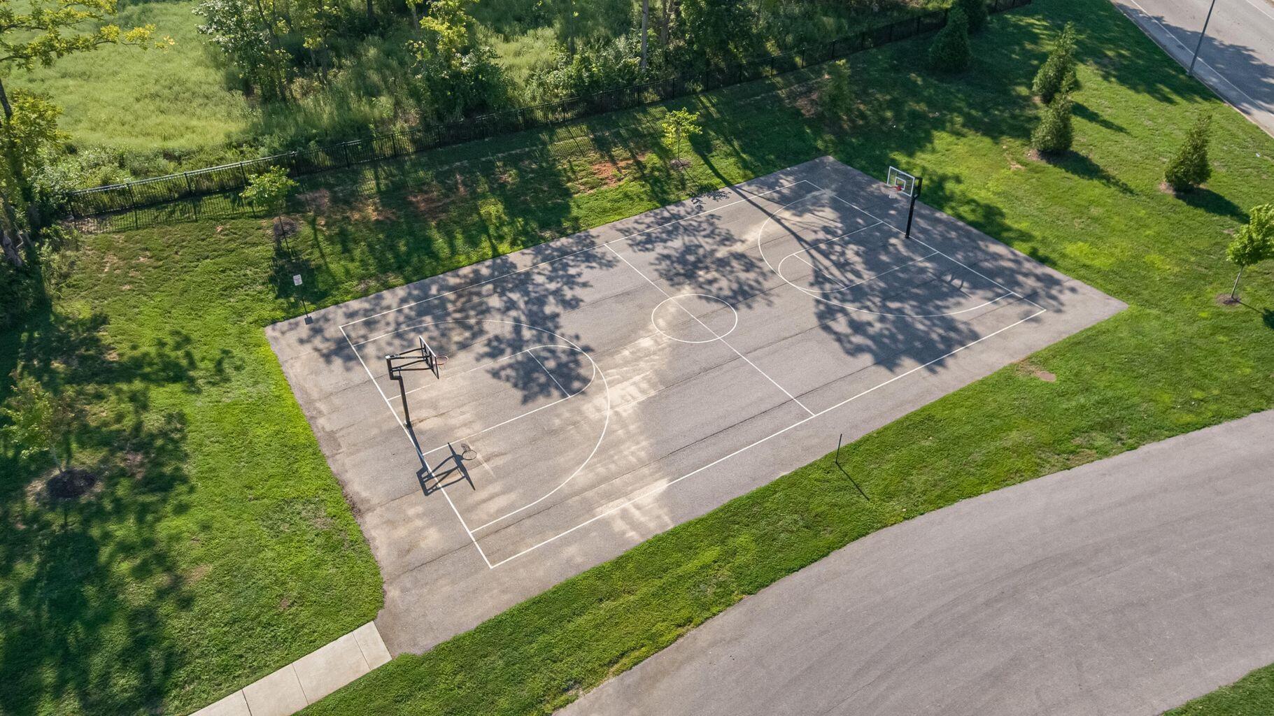 858 East Edenmore Circle Property Photo 44