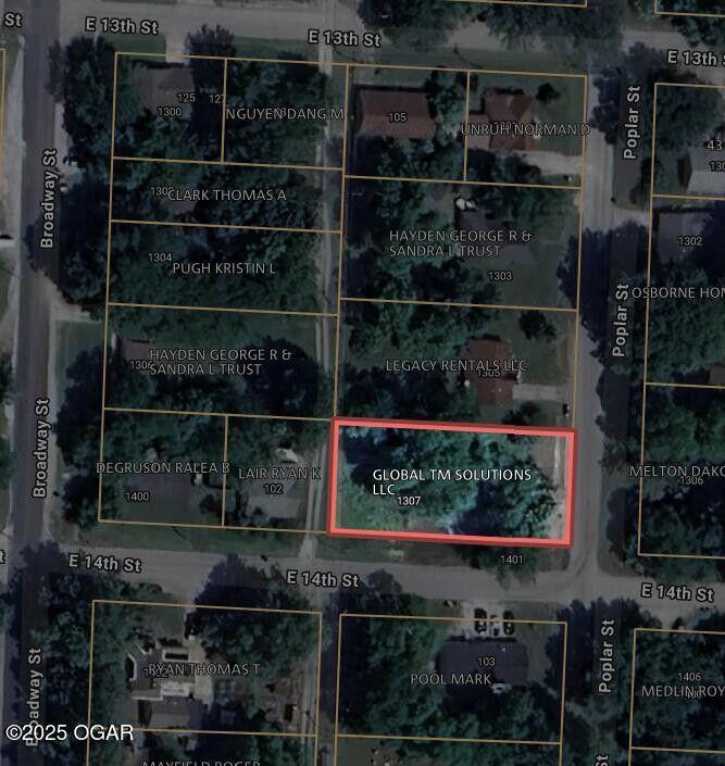 1307 Poplar Street Property Photo 1