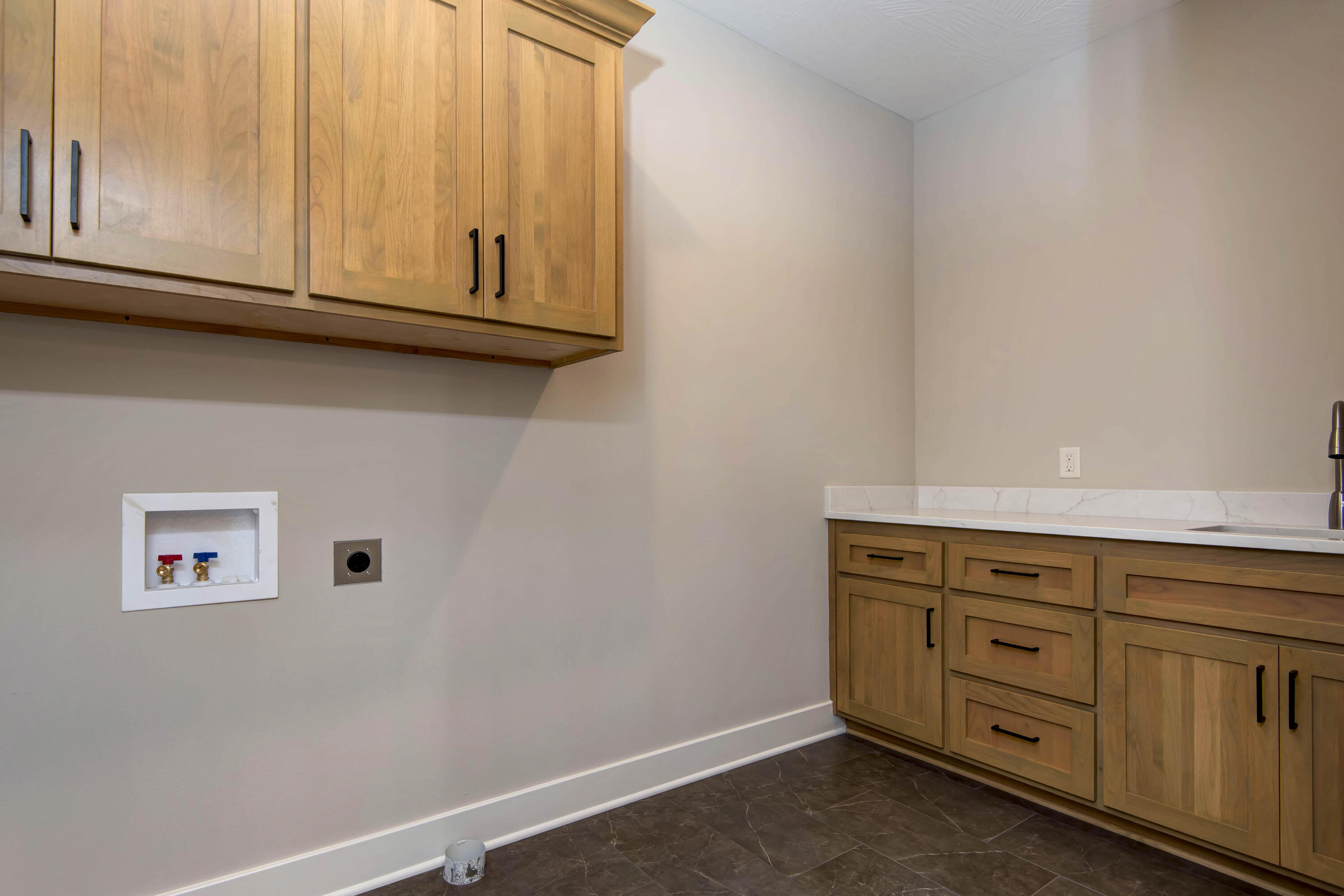 6059 South Clay Avenue Property Photo 27