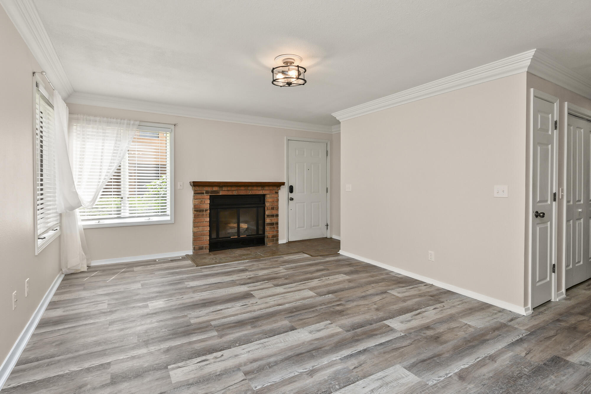 3440 South Delaware Avenue Property Photo 7