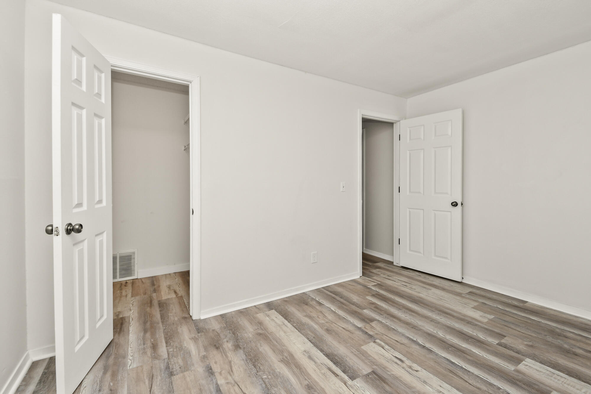 3440 South Delaware Avenue Property Photo 22