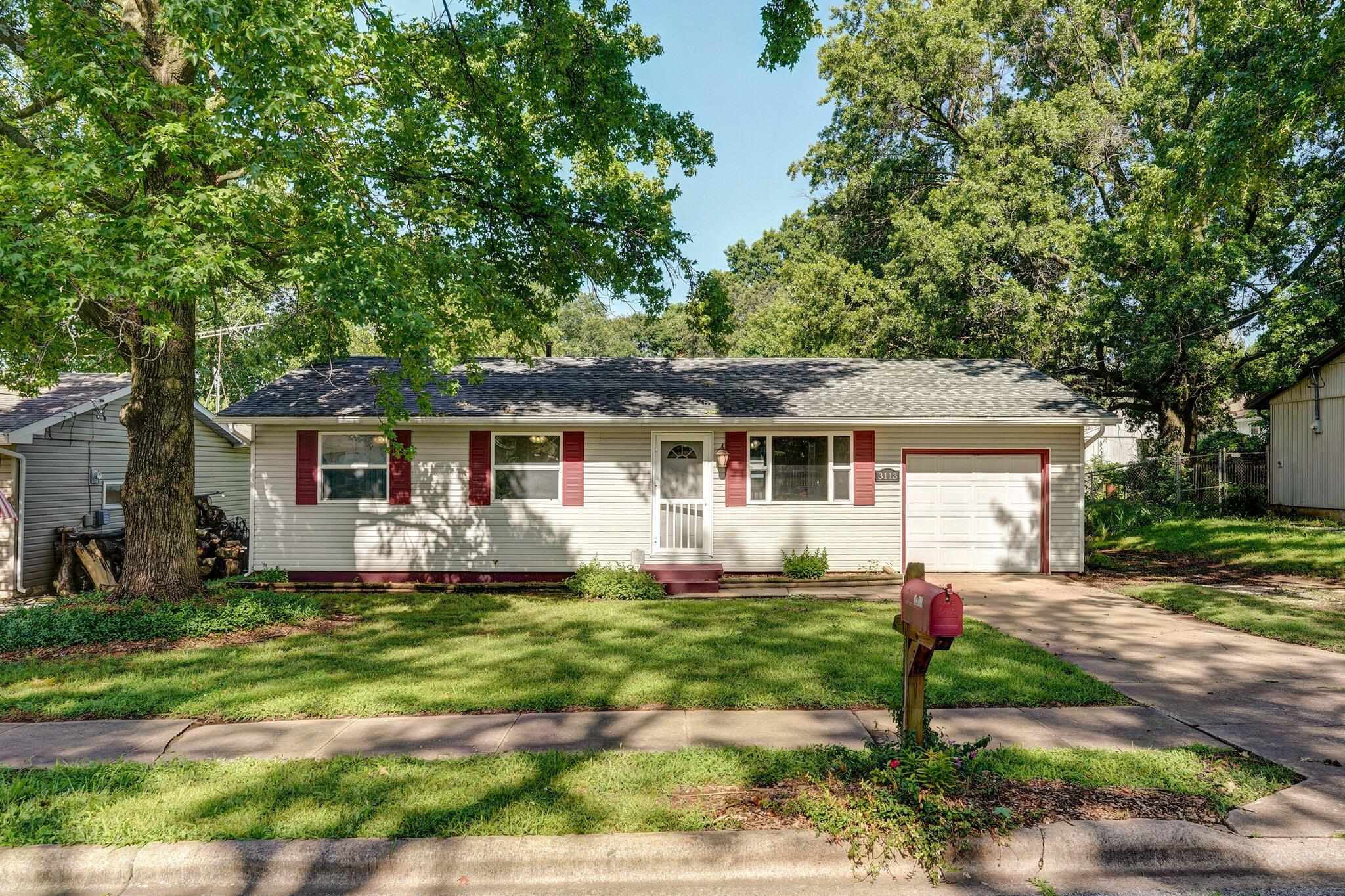 3113 North Howard Avenue Property Photo 1