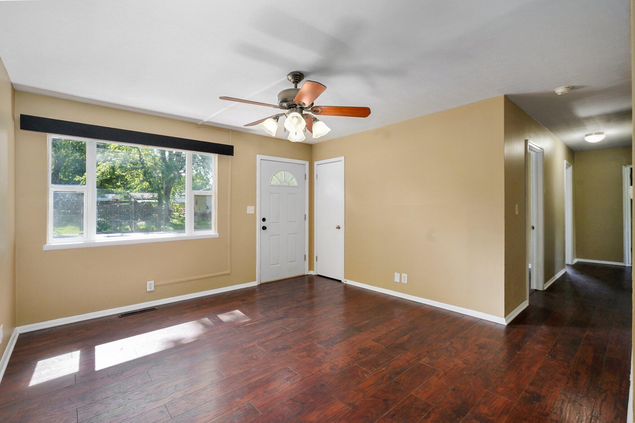 3113 North Howard Avenue Property Photo 7