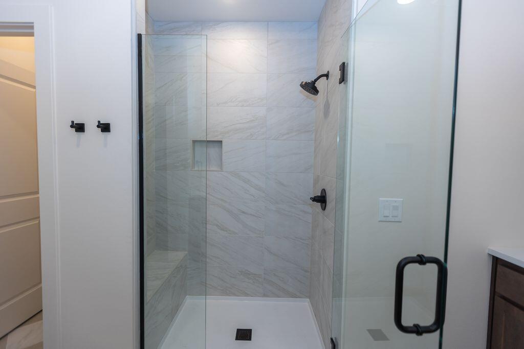 1319 East Valley Trail Drive Property Photo 13