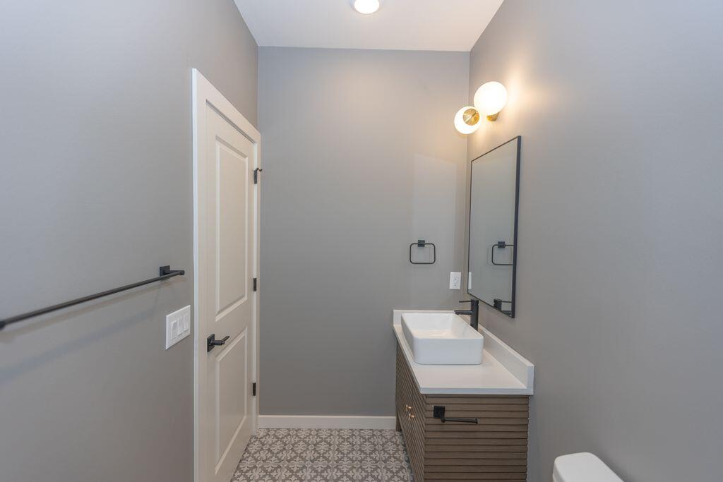 1319 East Valley Trail Drive Property Photo 16