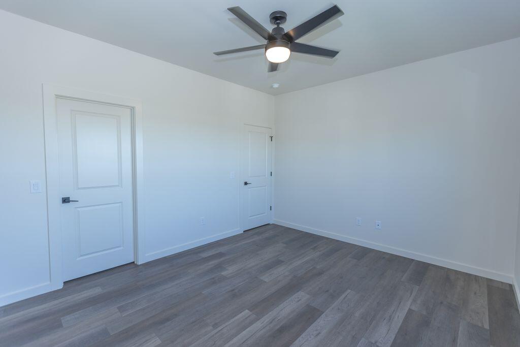 1319 East Valley Trail Drive Property Photo 18