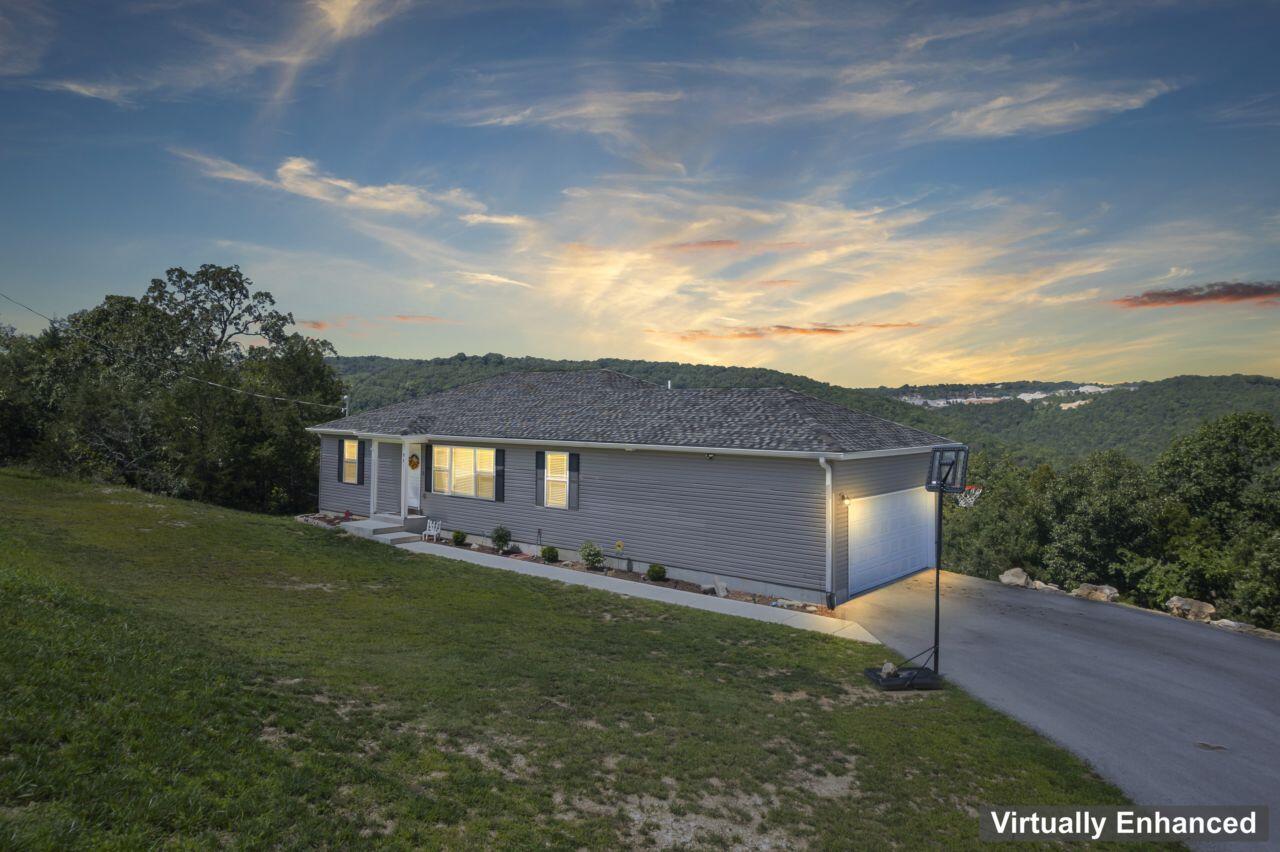 313 Wolf Trail Drive Property Photo 2