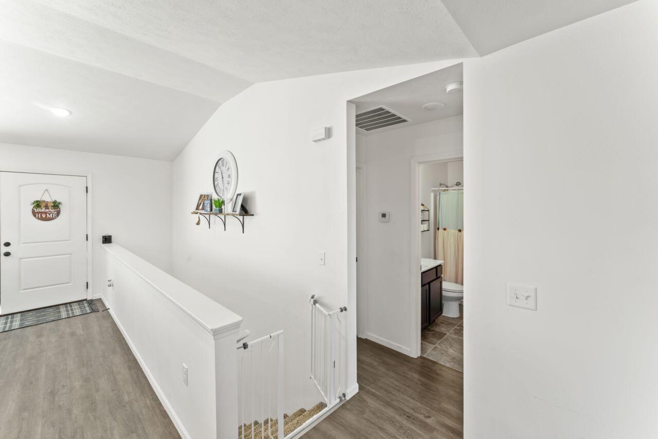 313 Wolf Trail Drive Property Photo 19