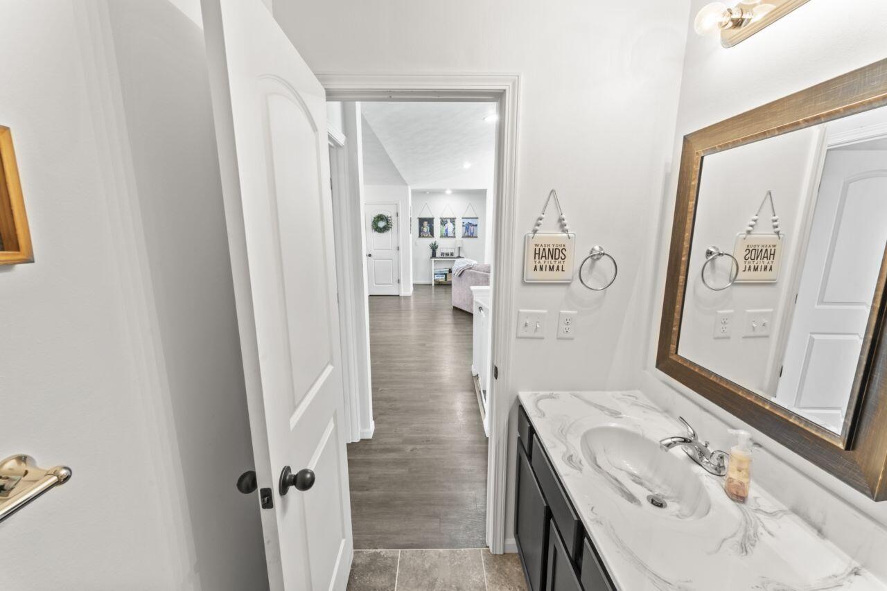 313 Wolf Trail Drive Property Photo 23