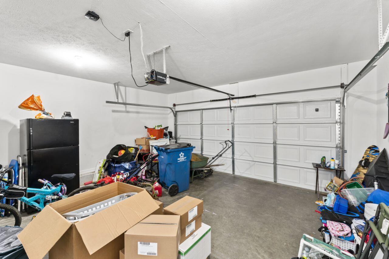 313 Wolf Trail Drive Property Photo 30