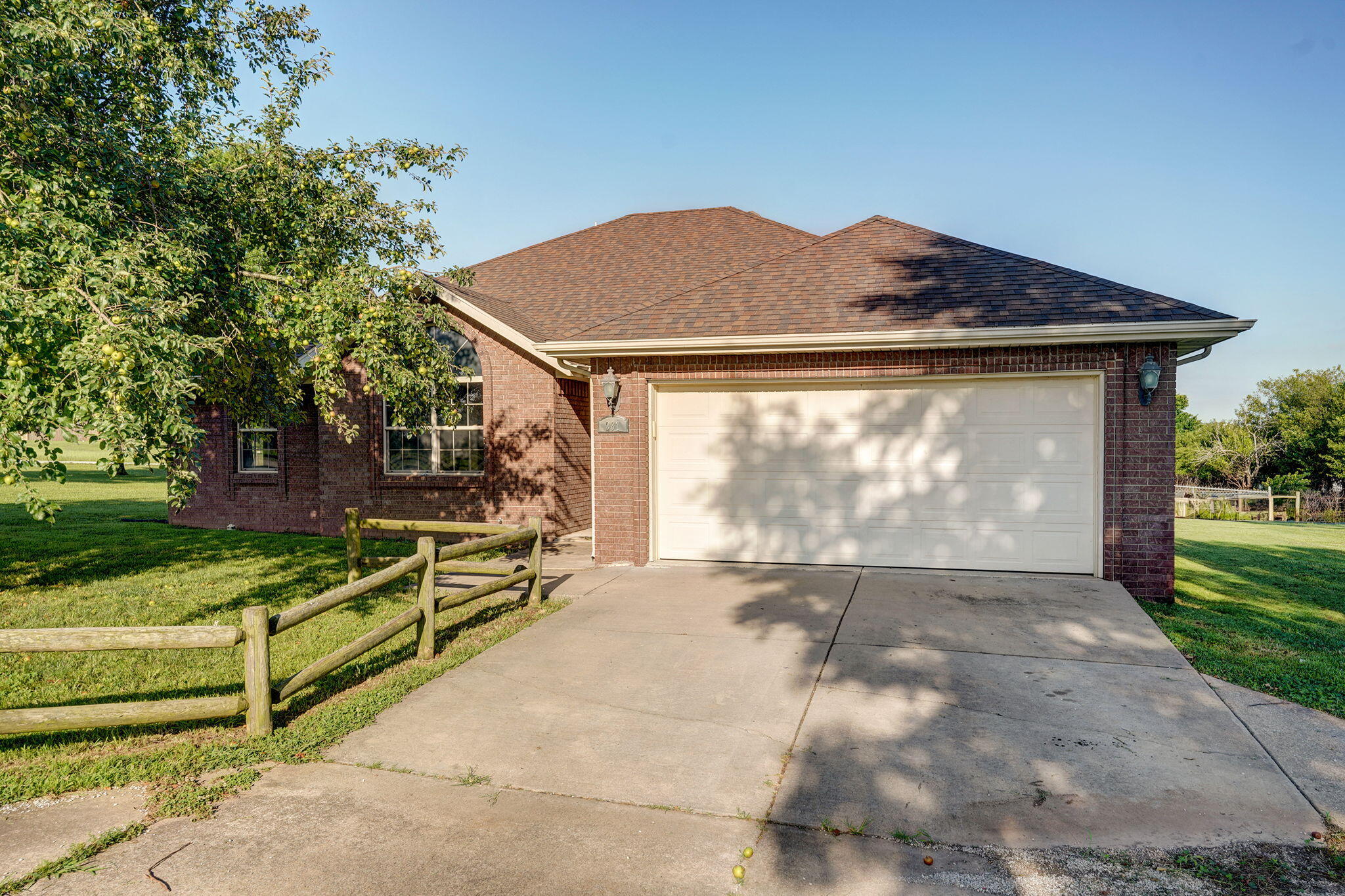 287 North Metzletein Road Property Photo 1