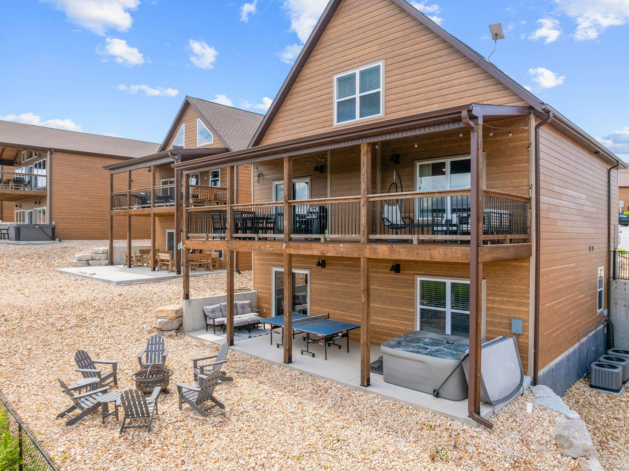 50 Settlers Cove Property Photo 4