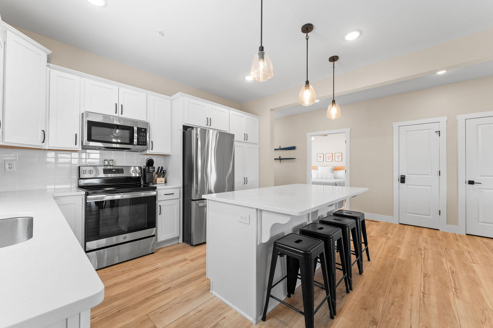 50 Settlers Cove Property Photo 12