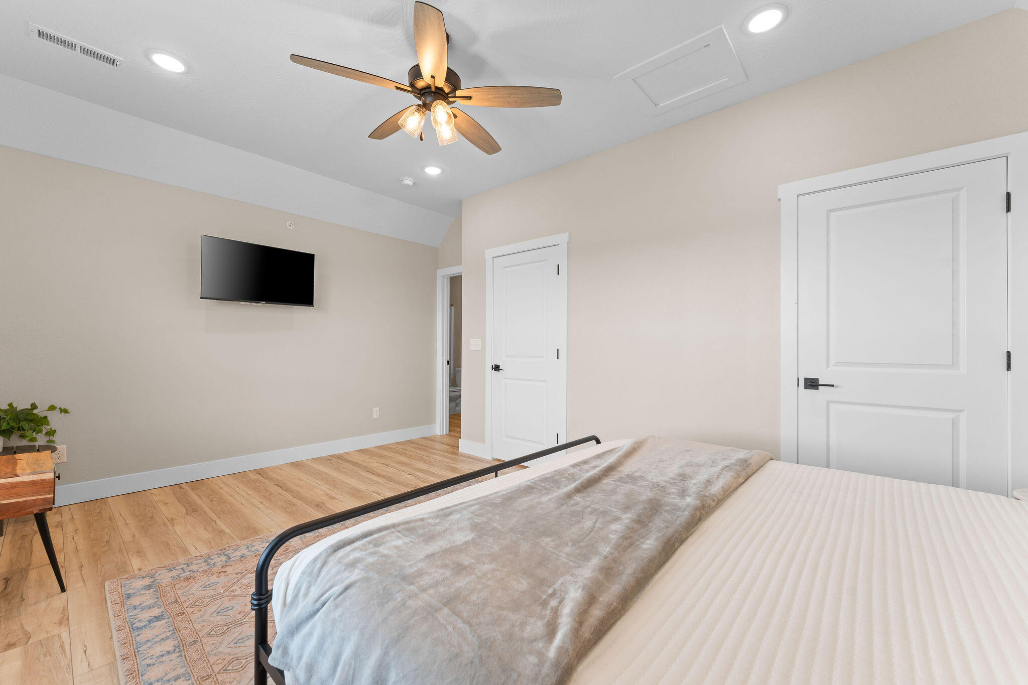 50 Settlers Cove Property Photo 28