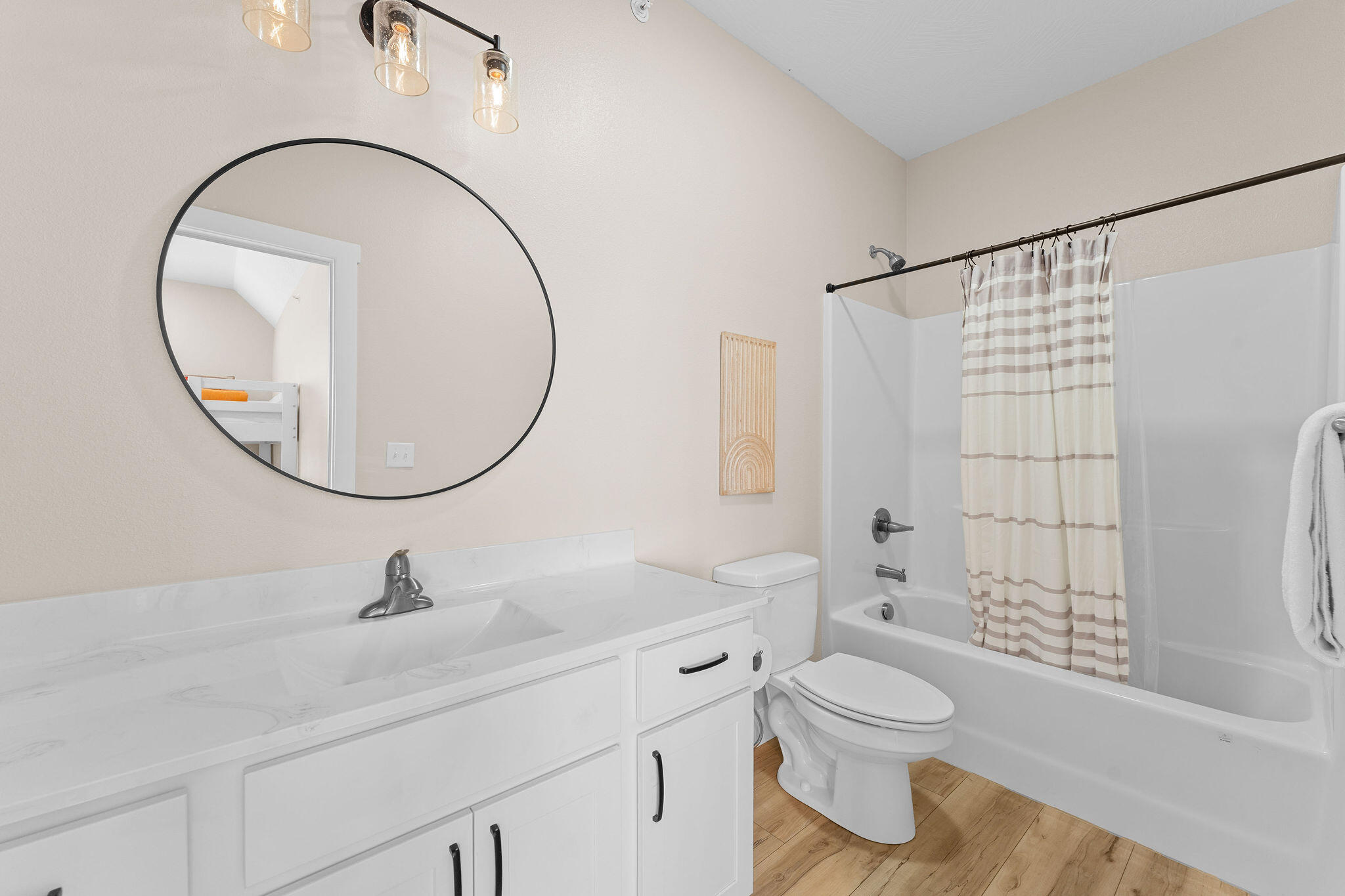 50 Settlers Cove Property Photo 32