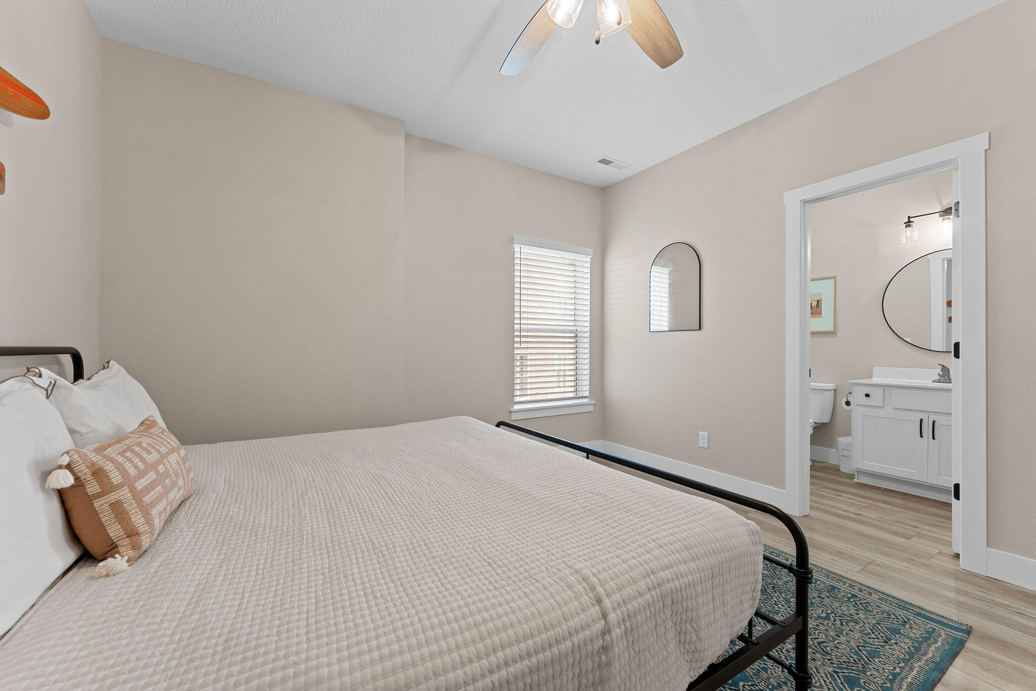 50 Settlers Cove Property Photo 43