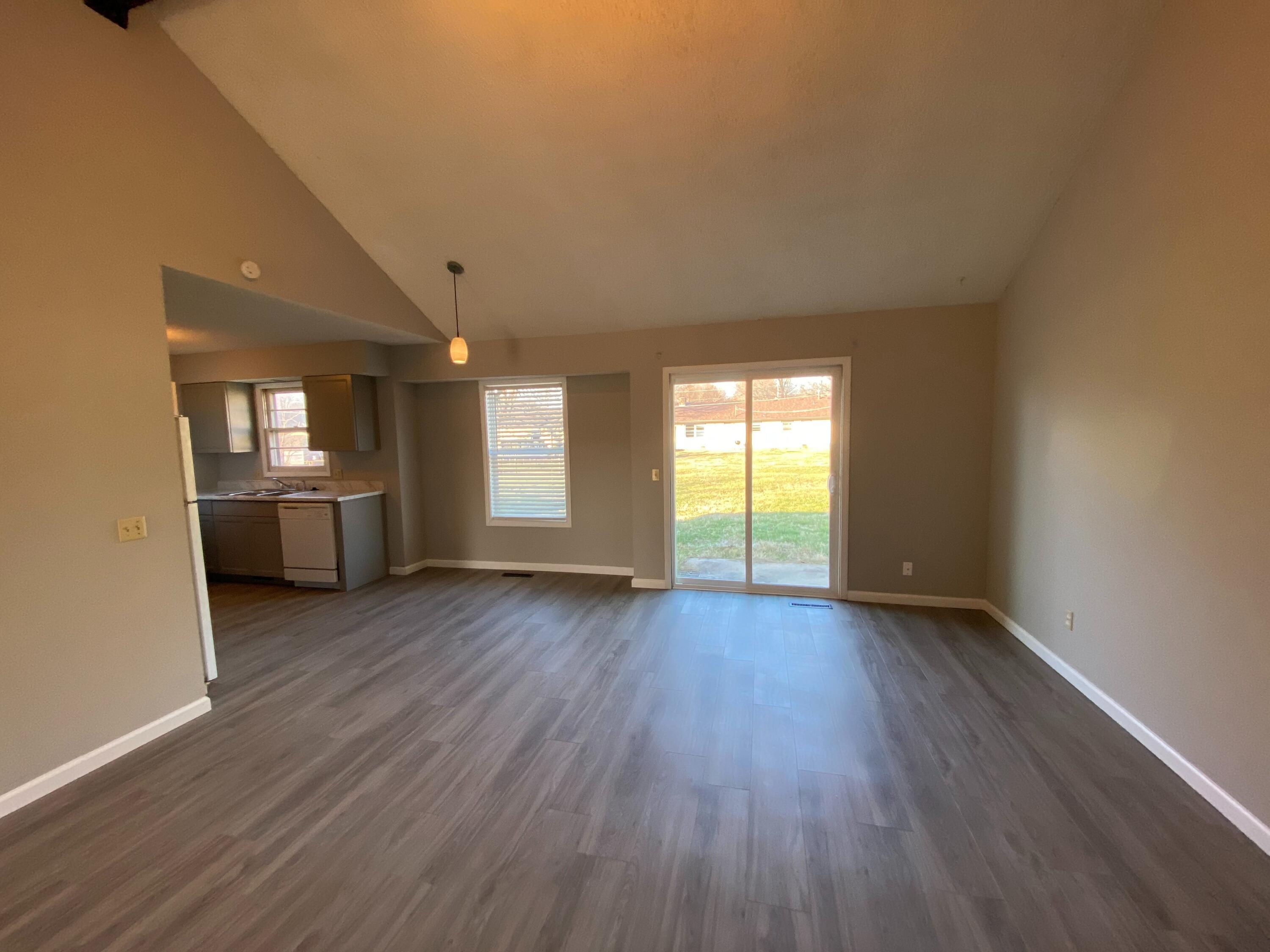 1215 West Sunset Street Property Photo 6