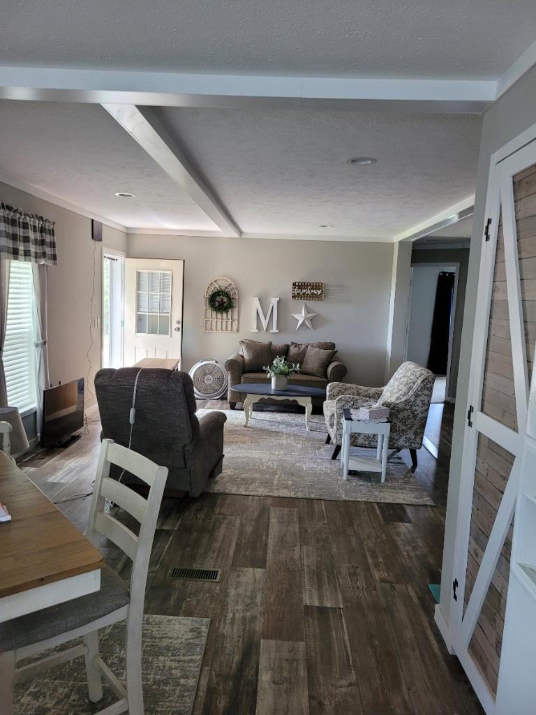 22784 Squirrel Lane Property Photo 10