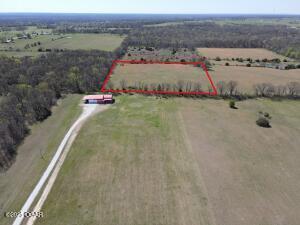 6473 Highway P Property Photo 2