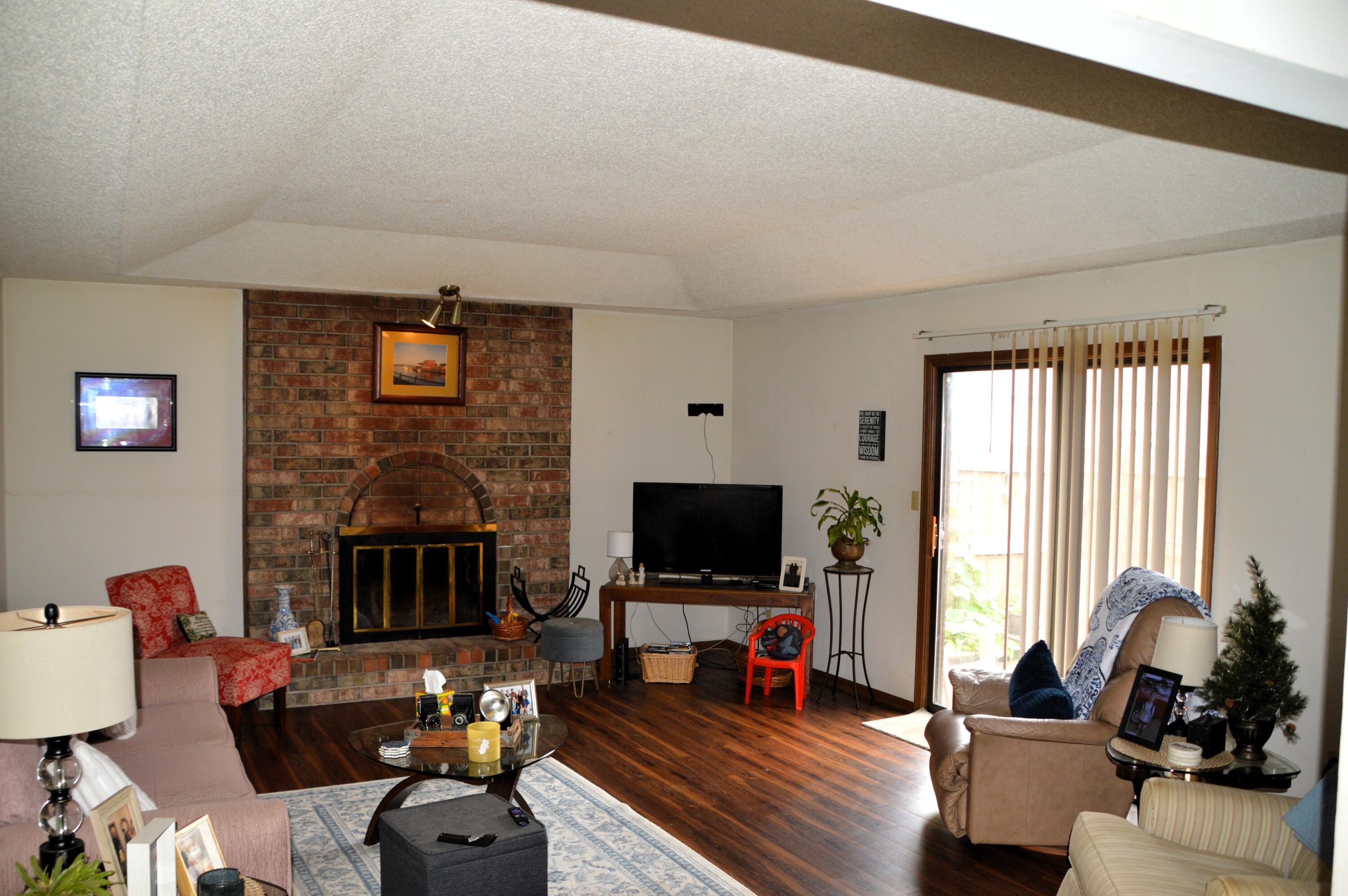 1761-1763 East Lark Street Property Photo 14