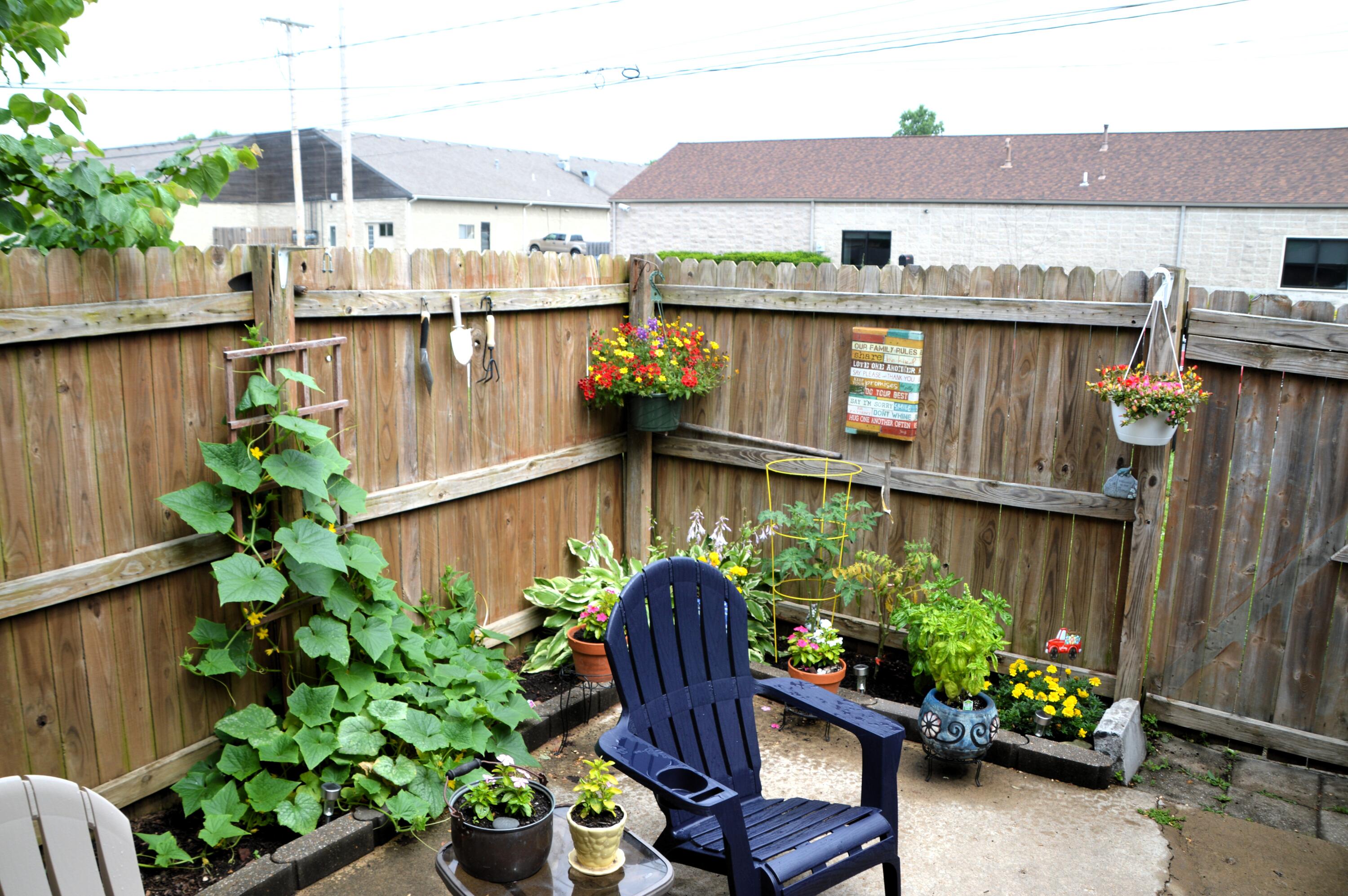 1761-1763 East Lark Street Property Photo 25