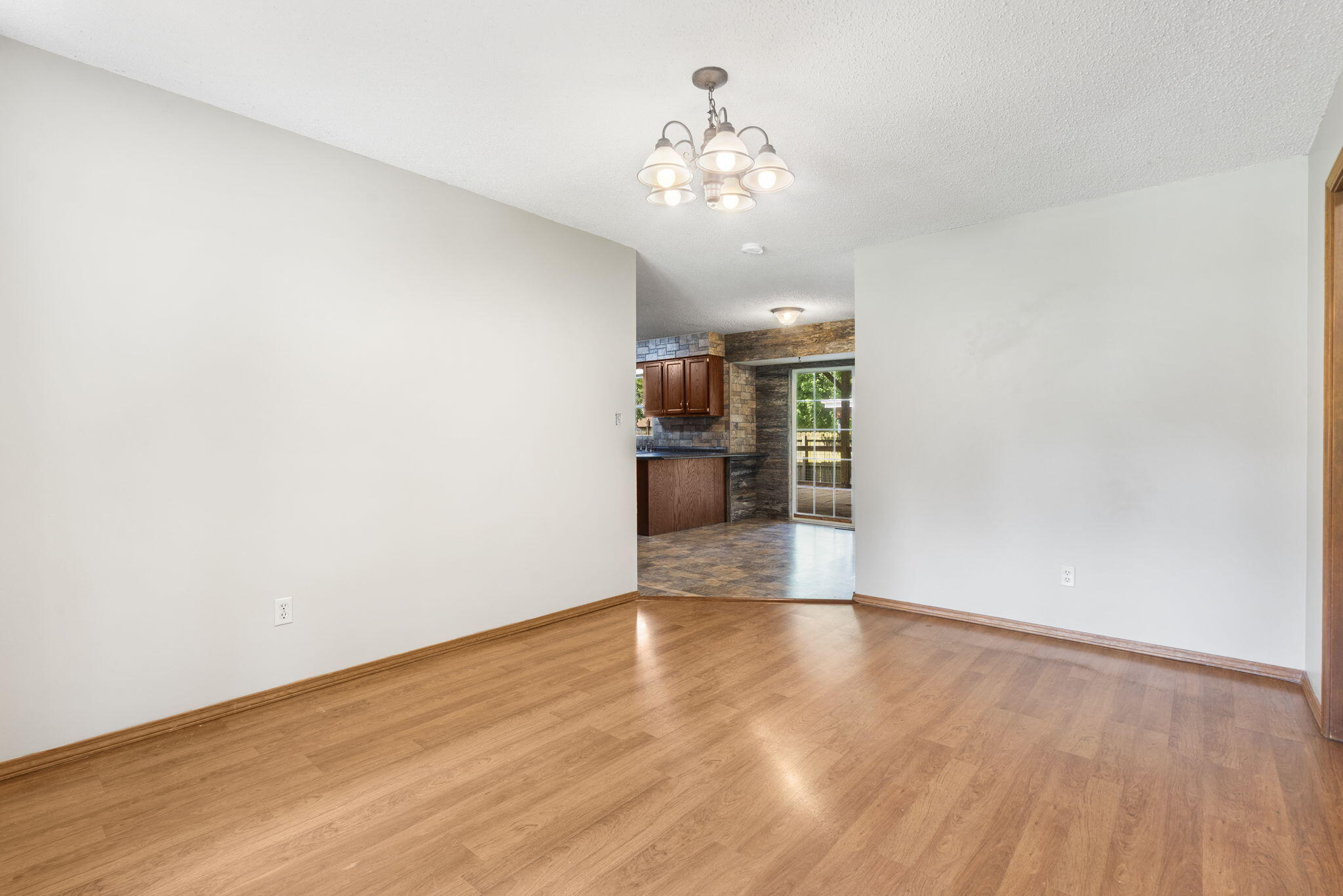 1801 West Cherokee Street Property Photo 6