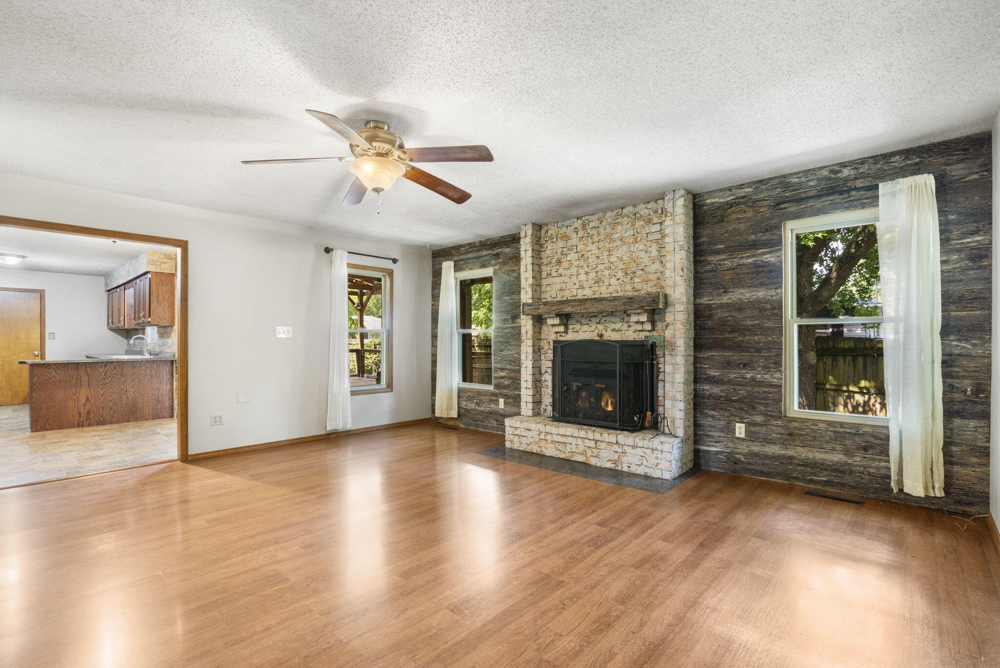 1801 West Cherokee Street Property Photo 7