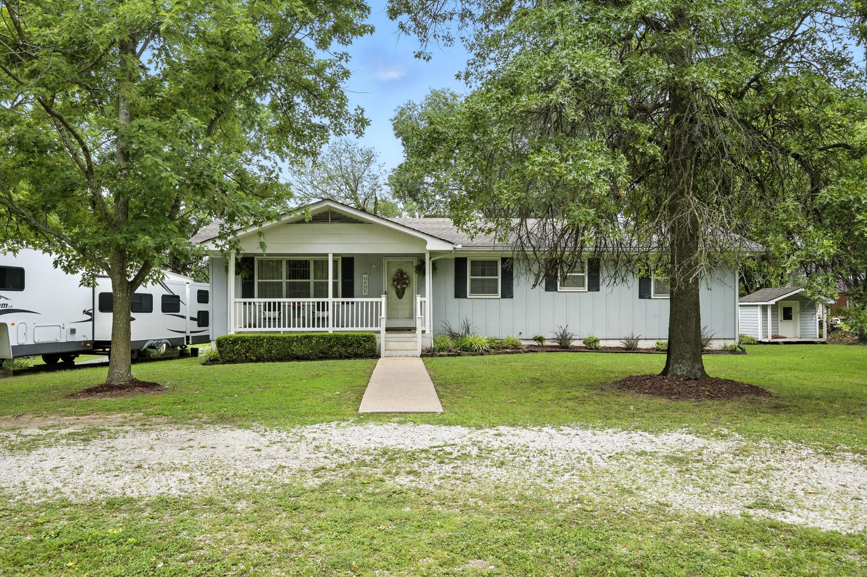 601 Linzee Boulevard Property Photo 1