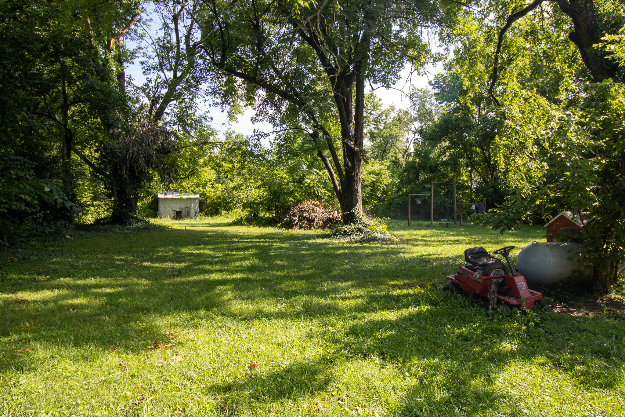 231 West School Street Street Property Photo 5
