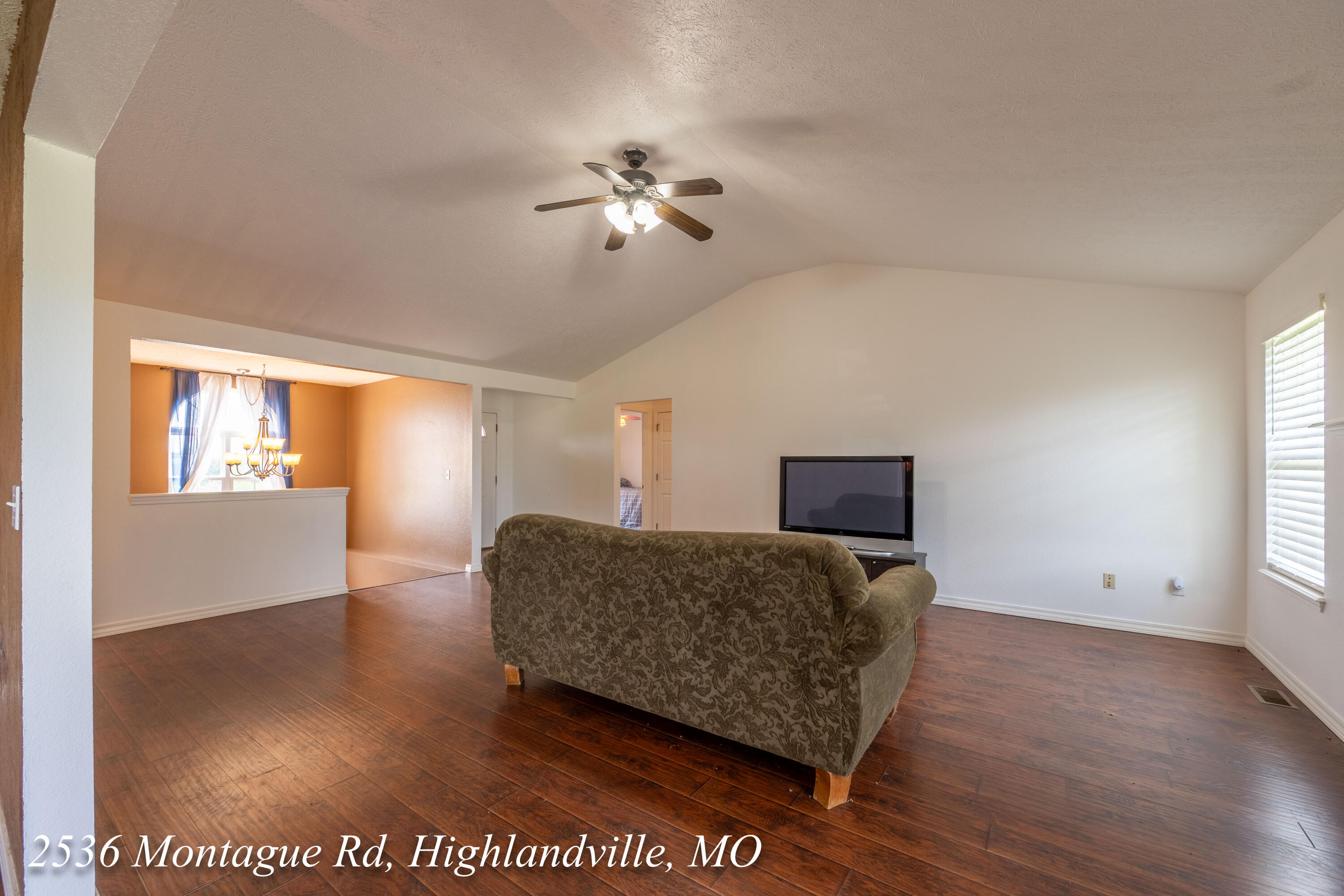 2536 Montague Road Property Photo 11