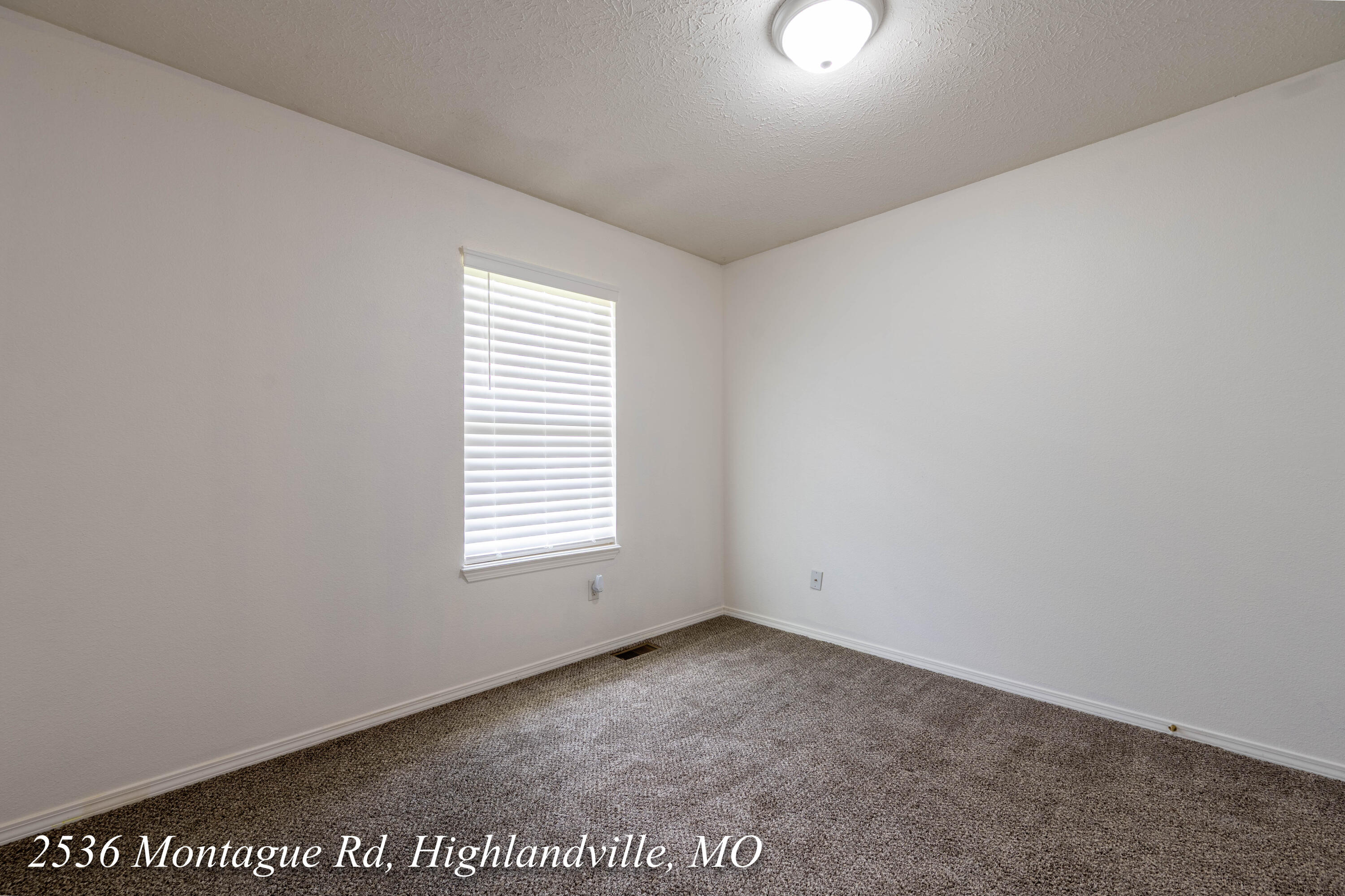 2536 Montague Road Property Photo 37