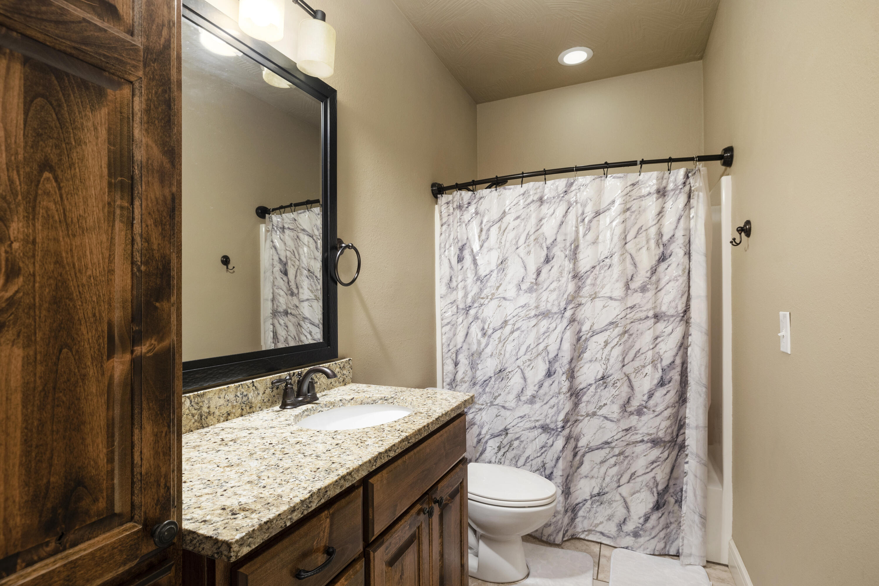 134 North Peach Brook Property Photo 24