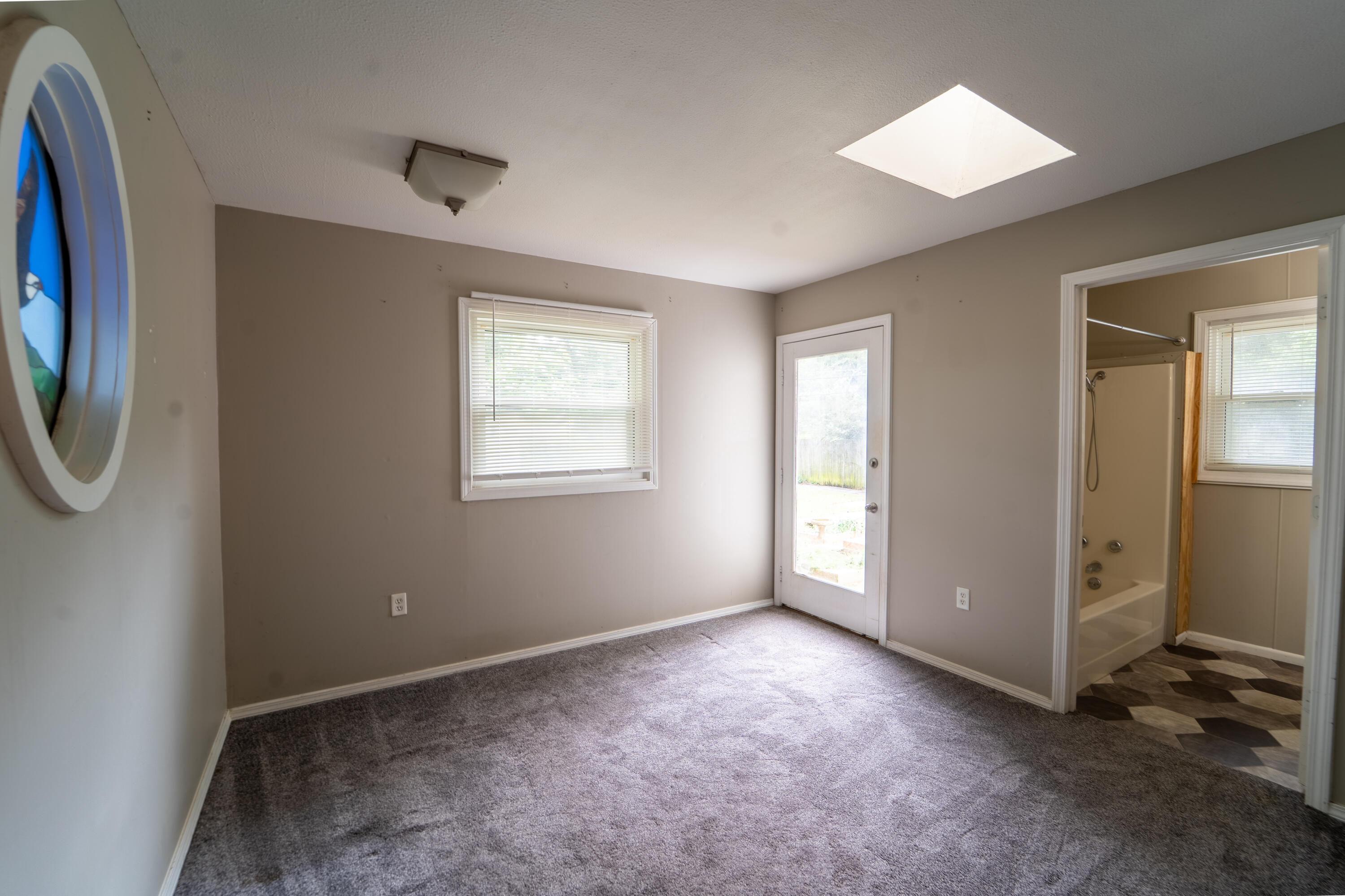 1520 East Seminole Street Property Photo 17
