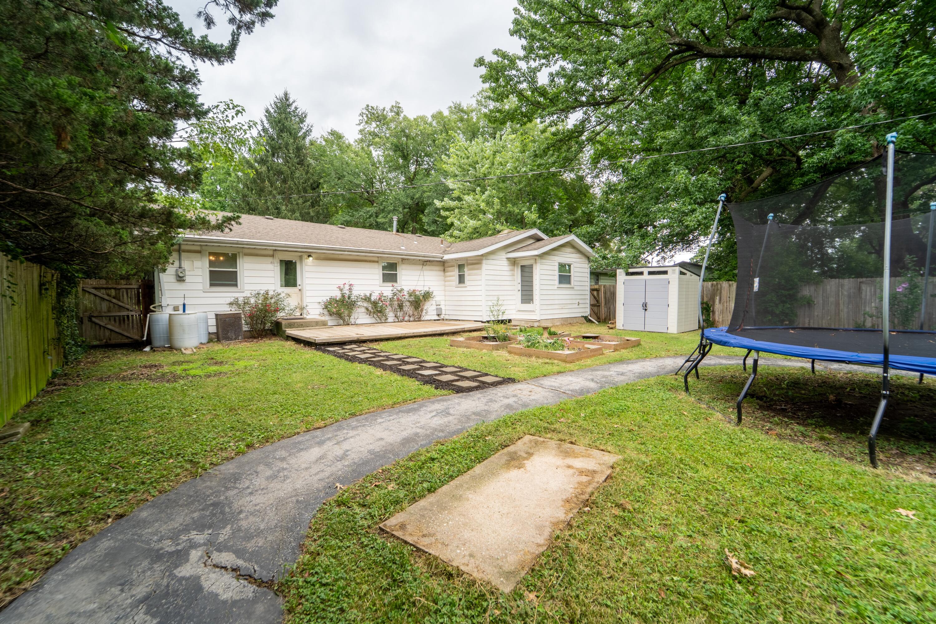 1520 East Seminole Street Property Photo 29