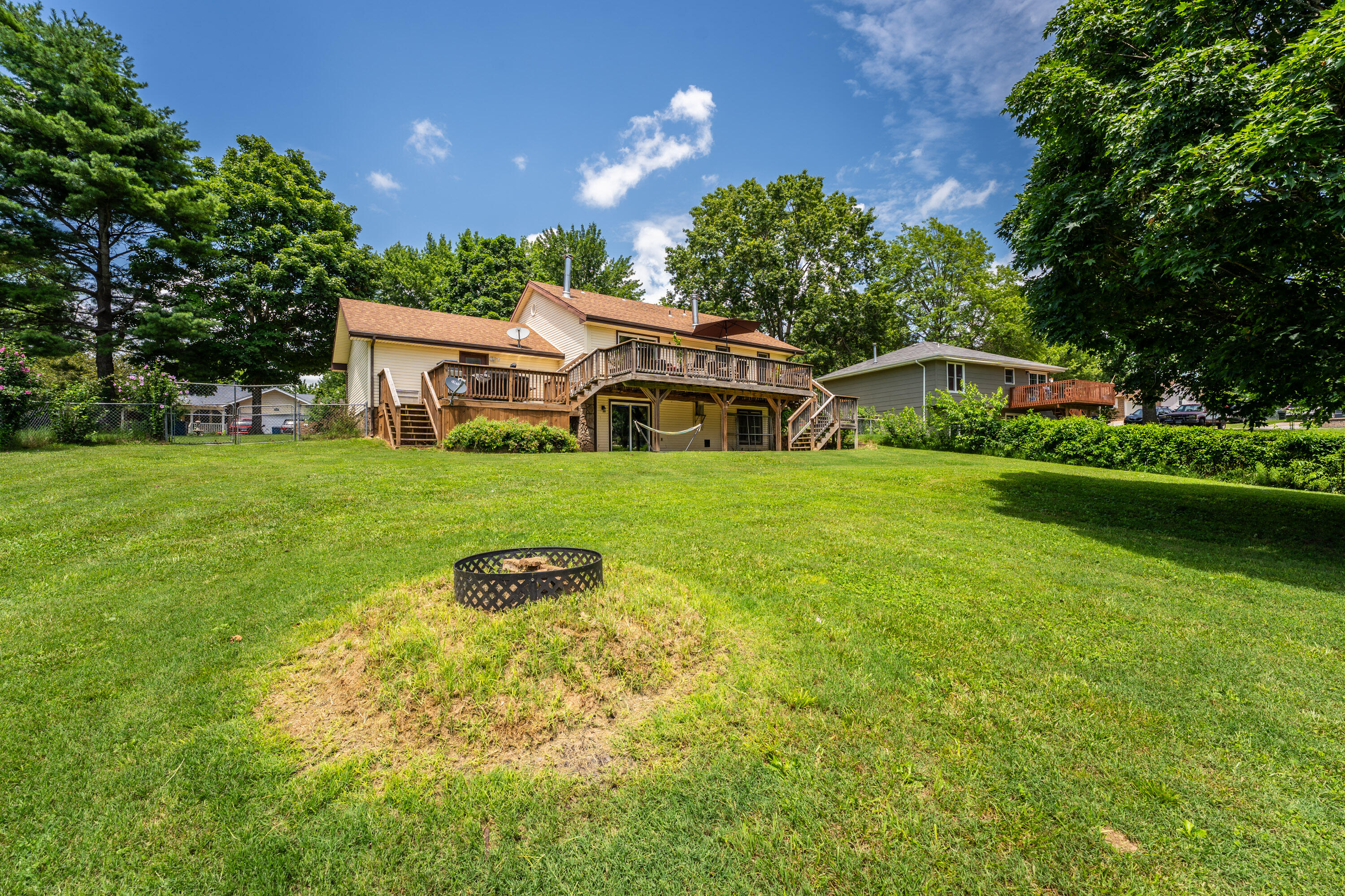 1604 East Sycamore Street Property Photo 5