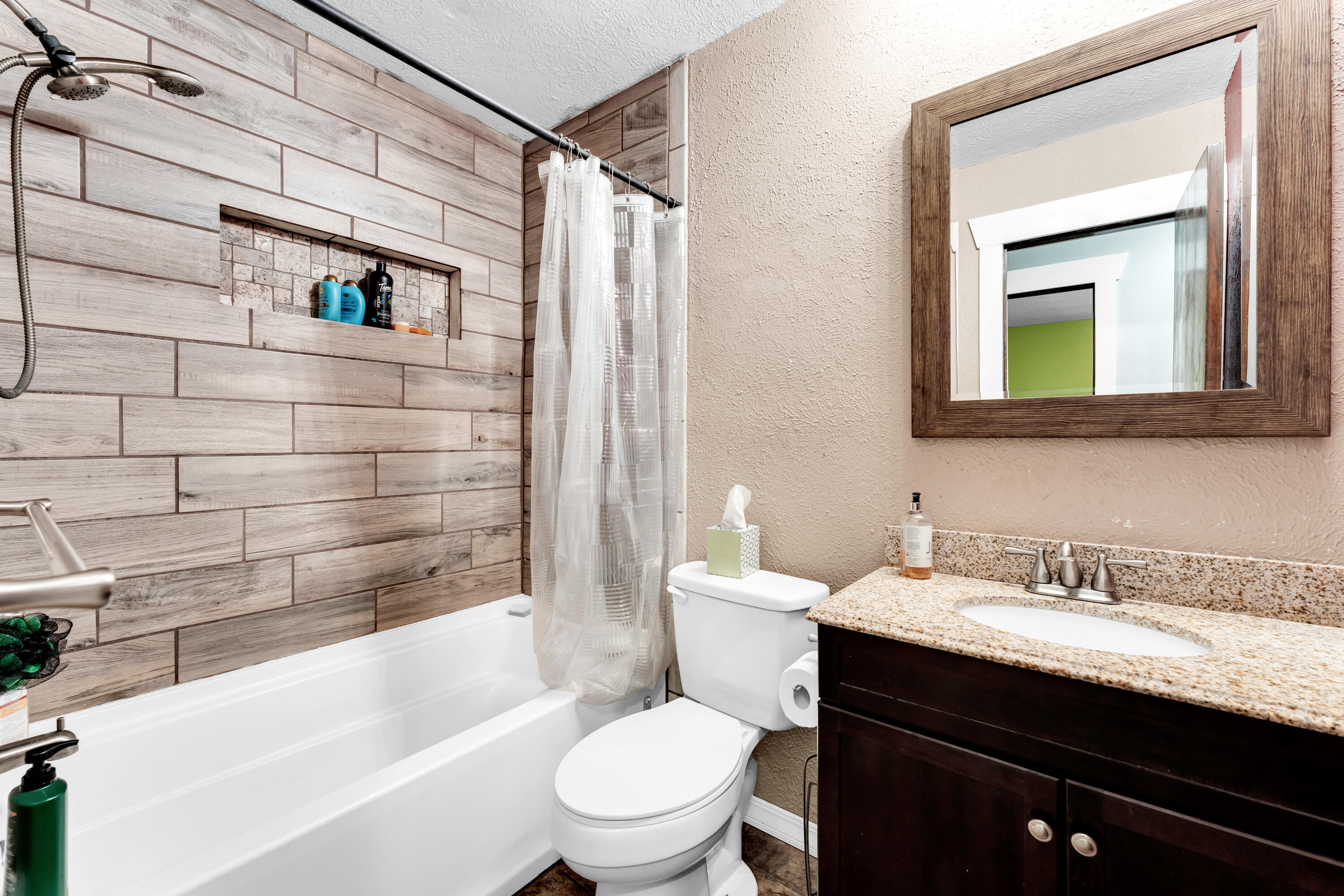 1604 East Sycamore Street Property Photo 29